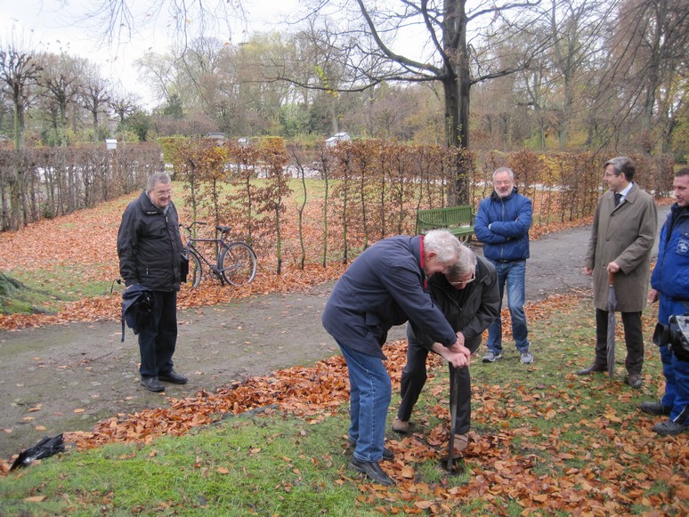 n_131104_Pressetermin Marmorkrone_Studiengemeinschaft Sanssouci_Fotos LvG (10).jpg